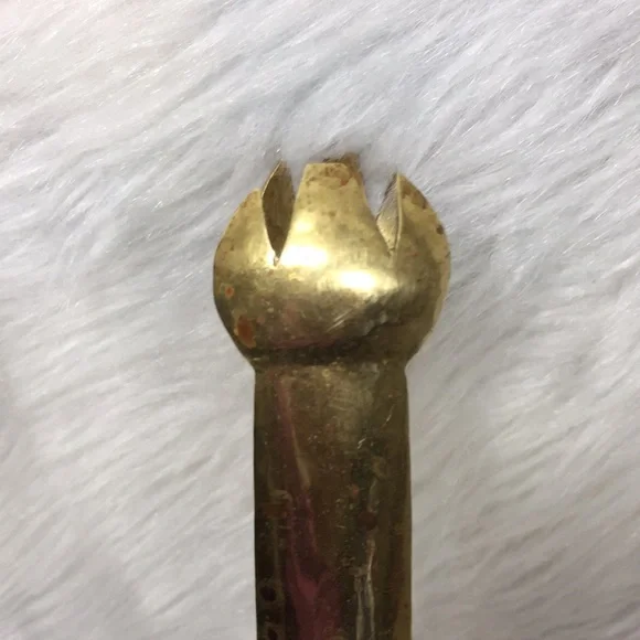 Vintage Brass Clawed Ice Thong - Picture 3 of 6